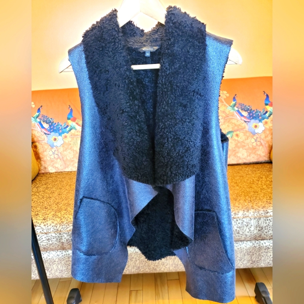 RW&CO Black Faux Leather Vest Size M